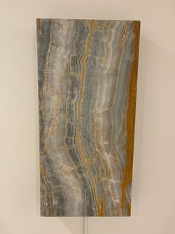 Blue grey onyx luminaries