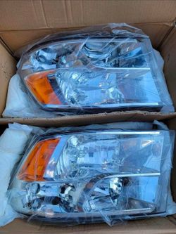 09-18 RAM Headlights Faros Calaveras Micas Luces Lamps