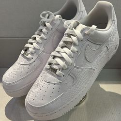 NIKE AIR FORCE 1 LOW X KOBE “TRIPLE WHITE”