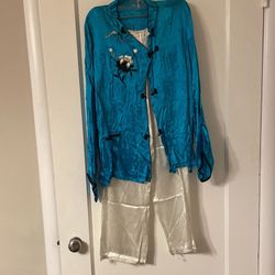 Woman’s Costume