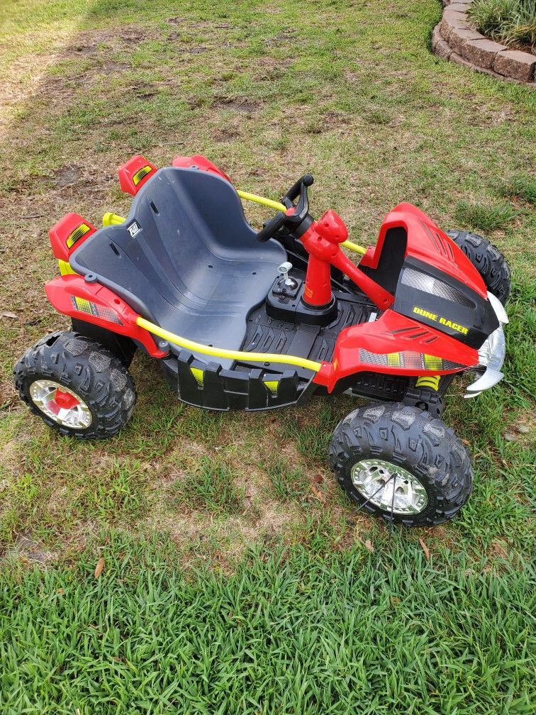 Power Wheels Dune Racer,  Red, 5mph, 12-volt battery and charger Are Not Included 