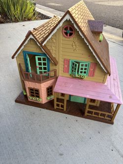 Toy House