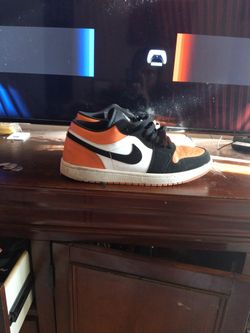 Jordans Mids