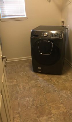 Samsung WF45T6000AV Front Load Washer – Brushed Black