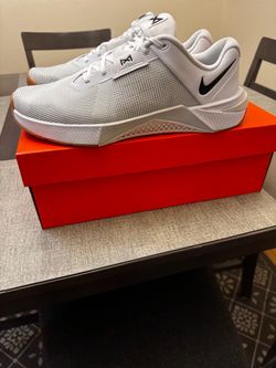Nike Metcon 10 Training Shoes Size 9.5