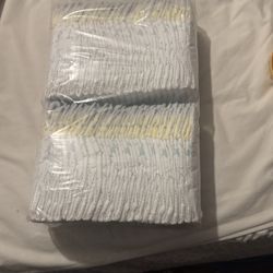 Pampers Size 1. (48 Count)
