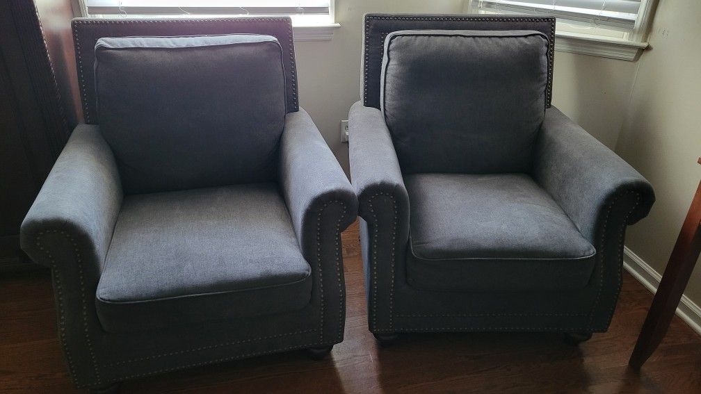 2 Fabric Club Accent Chairs