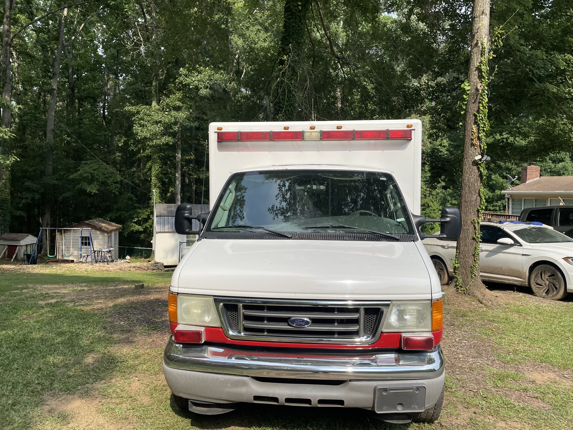2005 Ford E-450