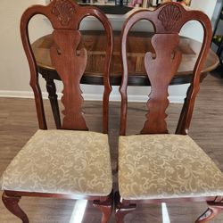2 Chairs