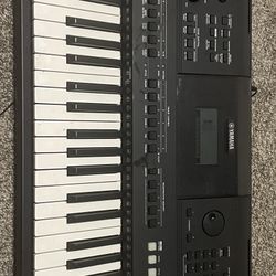 Yamaha PSR-E453