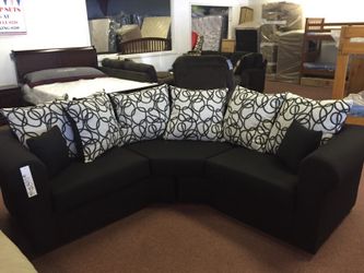 New Black and White sectional $399