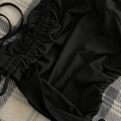 Black adjustable skirt 