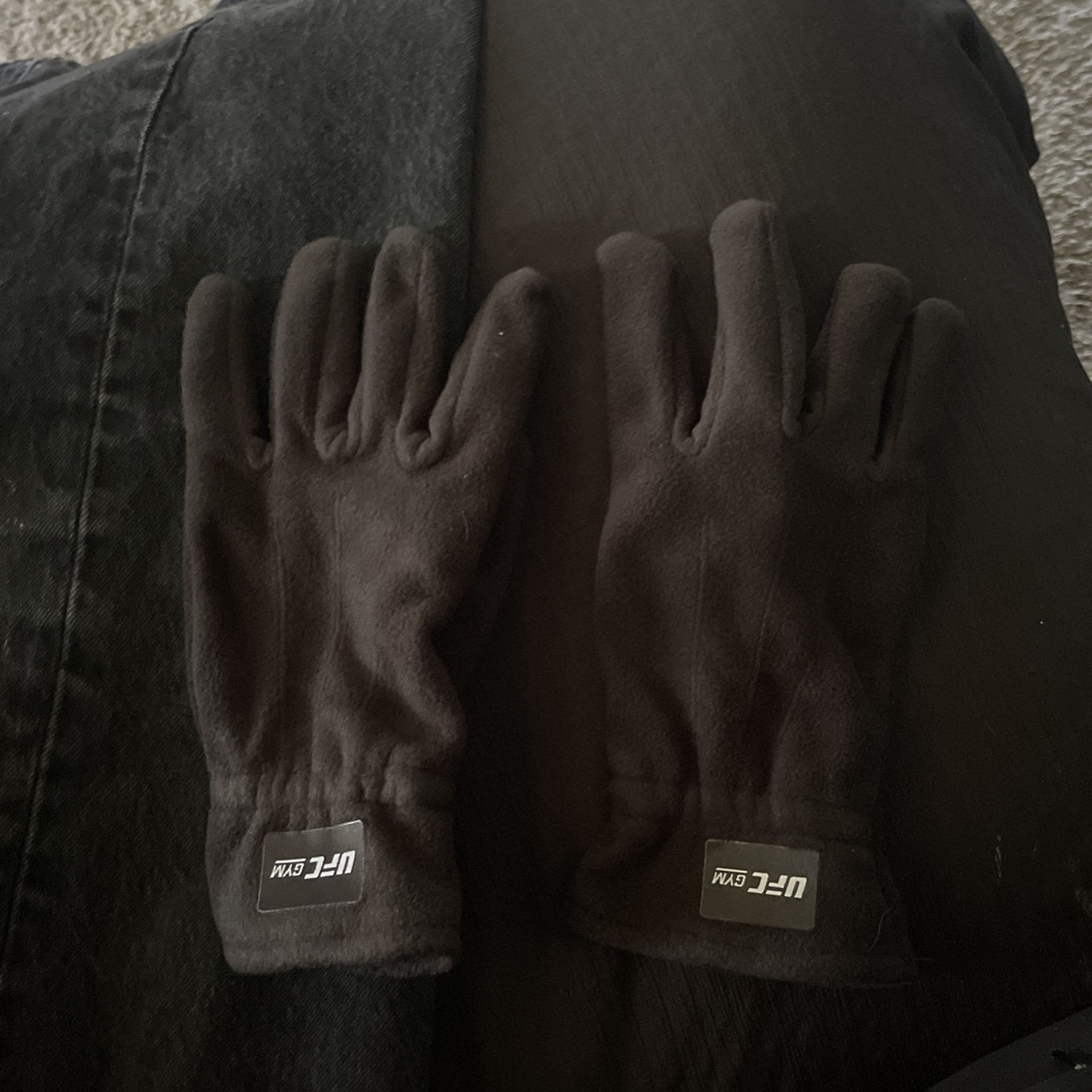 UFC Gym Gloves Fleece