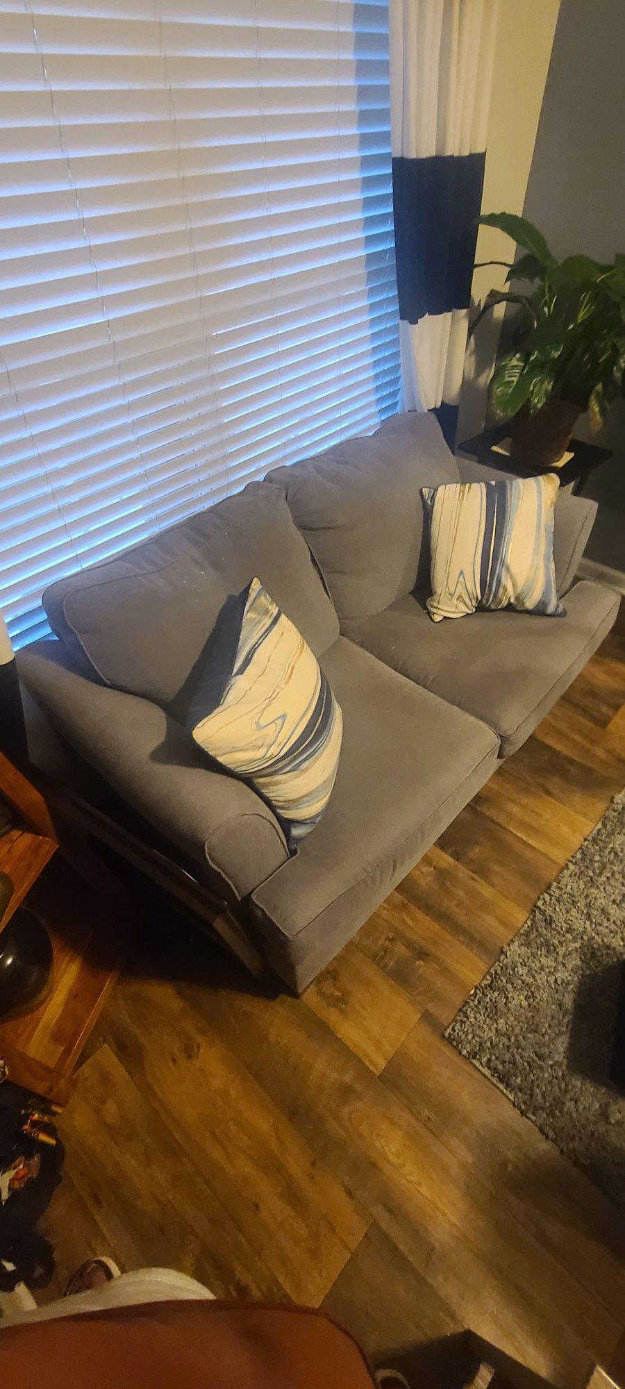 King Size Bedroom Set, Dresser Two Night Stands And Frame/rails. Blue Love Seat Pull-out Twin Bed And Pillows And The Chocolate Brown Cube!