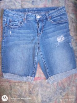 Aeropostale size 10 womens jean shorts