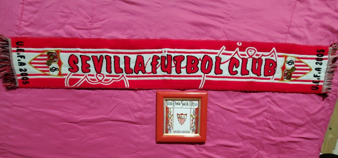 Sevilla F.C. Banner & Framed Logo Tile