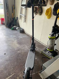Electric scooter