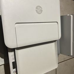 HP Color Printer 
