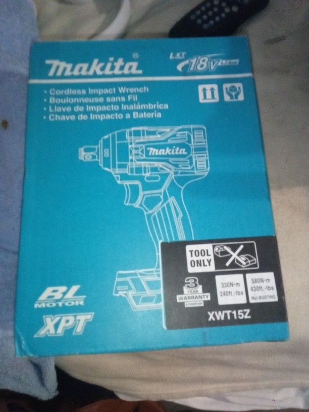 Makita Cordless Impact Wrench