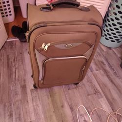 Gh Bass Suitcase Luggage 