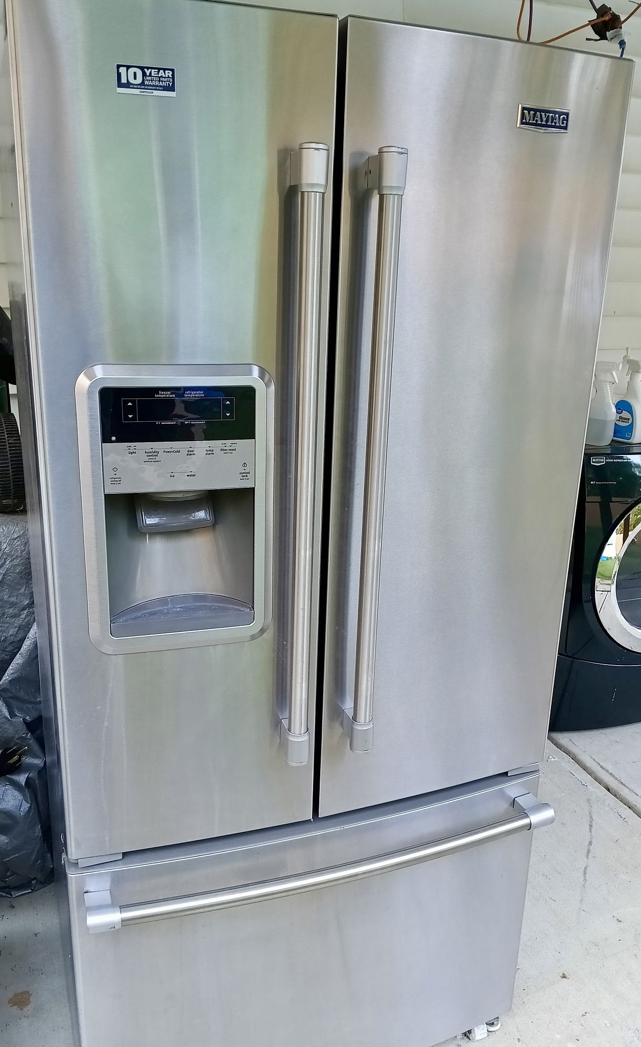 Maytag 33” French 3 Door Refrigerator (Stainless Steel) 