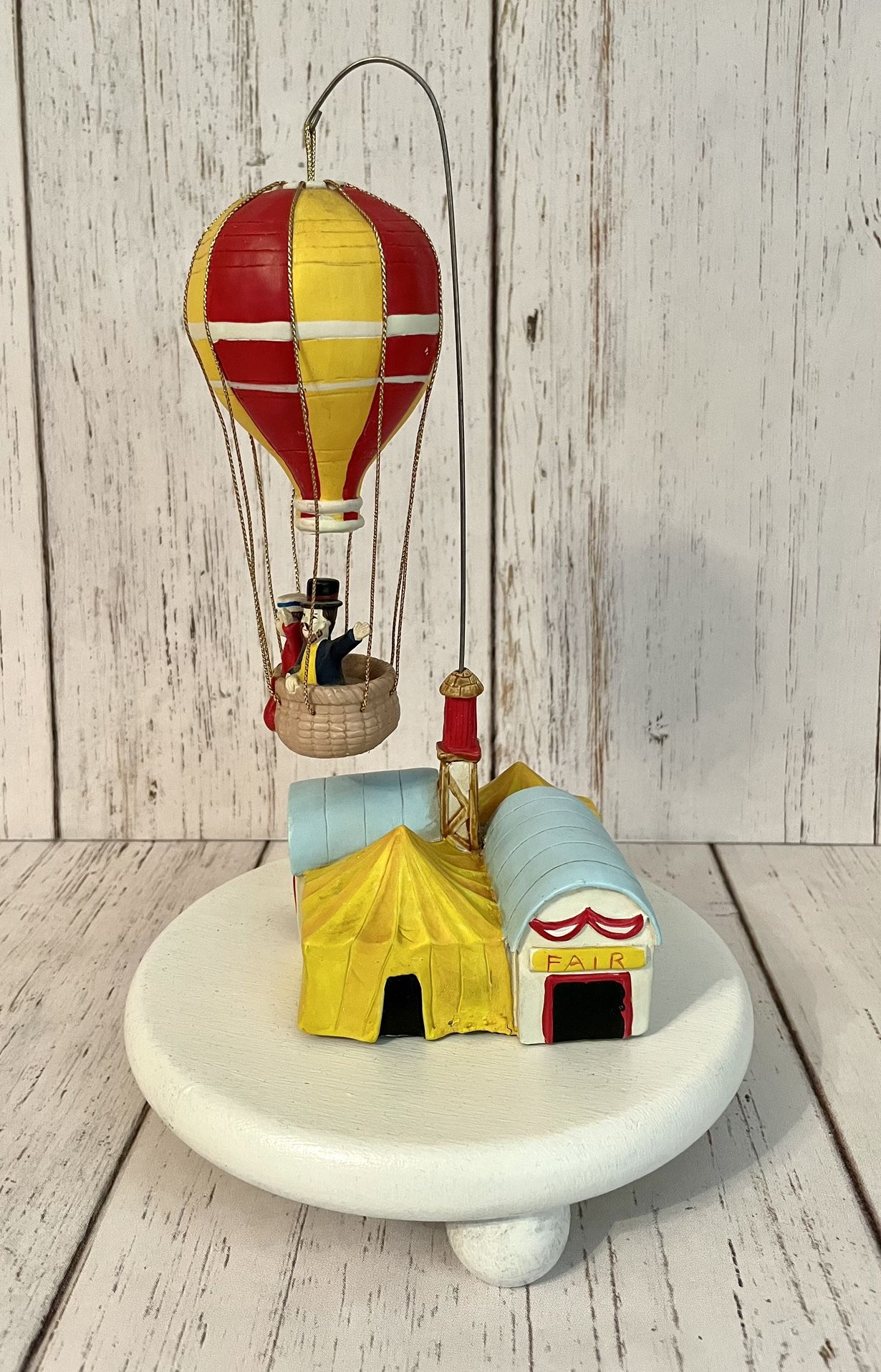 Vintage Hot Air Balloon Decor