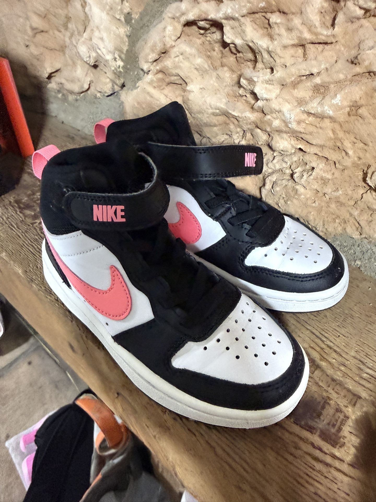 Nike Girl Shoes 11 C