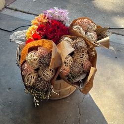 Florals/basket