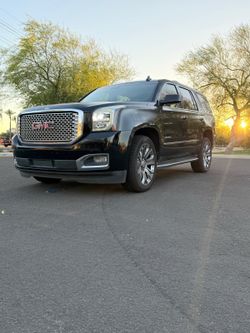 GMC yukon denali