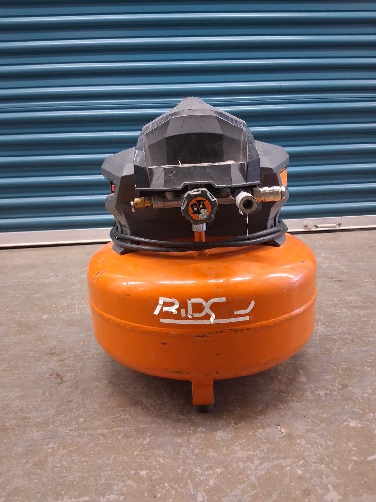 Air Compressor 