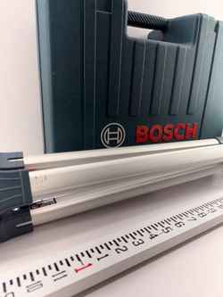 Bosch Self-Leveling Laser Kit! (WMP020577)