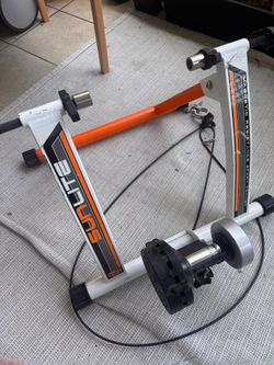 Sunlite Magnetic Resistance Bike Trainer Stand