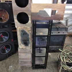 2014 Up Chevy Crew Cab Under Seat Box For 2 8s