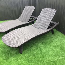 POOL LOUNGE CHAIRS-NEW THE BOX 