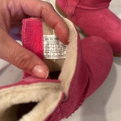 Pink Kids UGGS SIZE 9