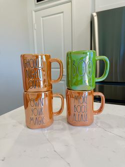 Rae Dunn Iridescent Mug Set