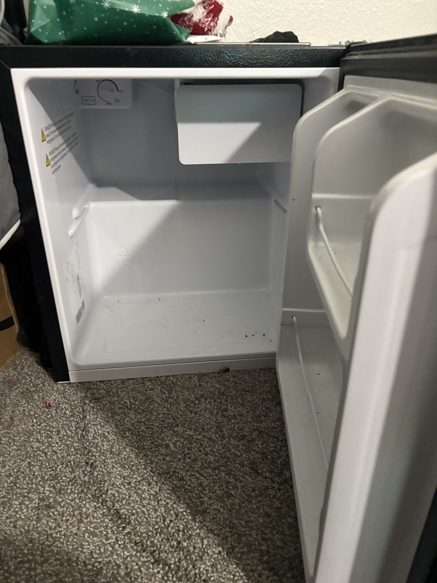 Fridge For Sale !!!! NEED GONE WILL DELIVER Willing To Negotiate