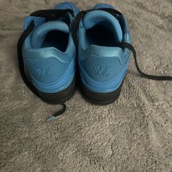 Louis Vuitton Sneaker 10 Us Size 
