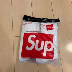 Supreme Crew Socks