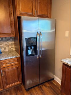 Frigidaire french door fridge