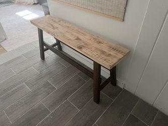 Entryway bench