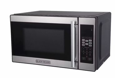 BLACK + DECKER 0.7 cu ft 700W Microwave Oven Black