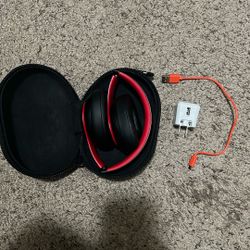 Beats Studio 3 Ten Year Anniversary Edition 