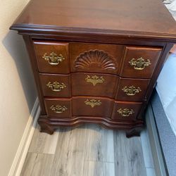 wood dresser 