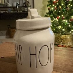 Rae Dunn small hip-hop canister