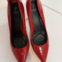 Vera Wang Red High Heels, Woman's Size 9 Med Red, Designer