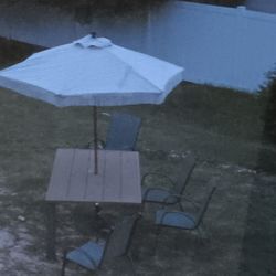 Patio Table/ Picnic Table With Umbrella And 4 Chairs