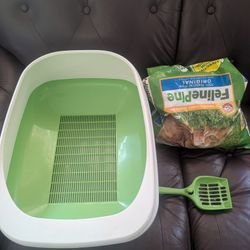 Cat litter box