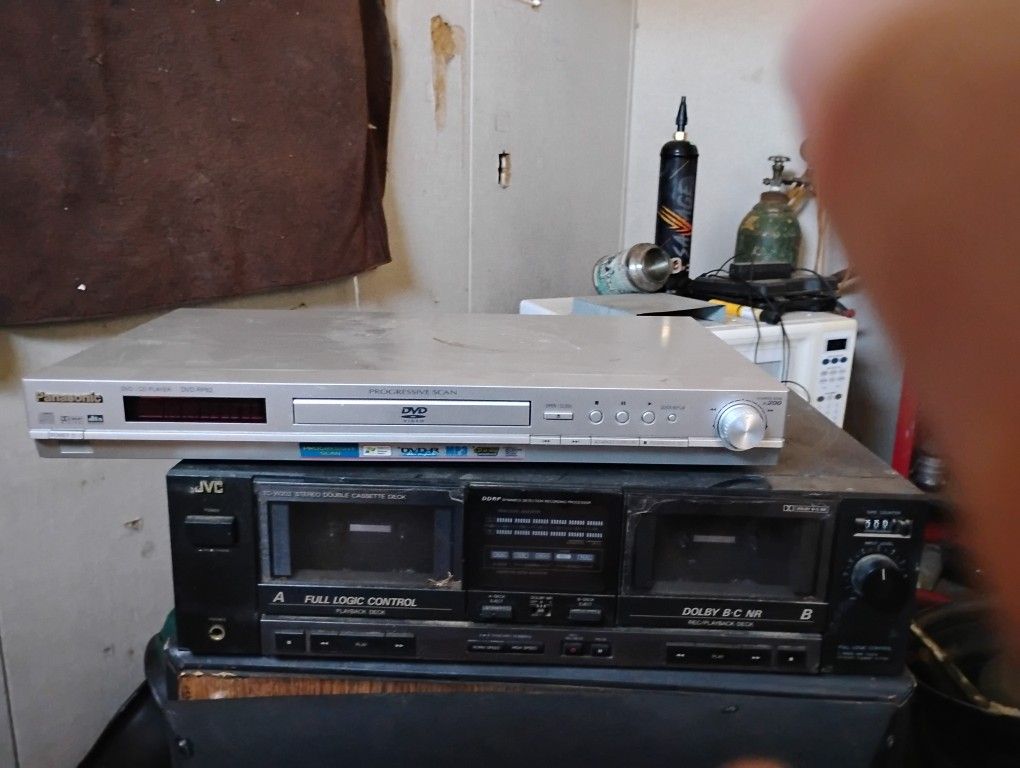 Jvc Dual Cassette Player Or DVD Player