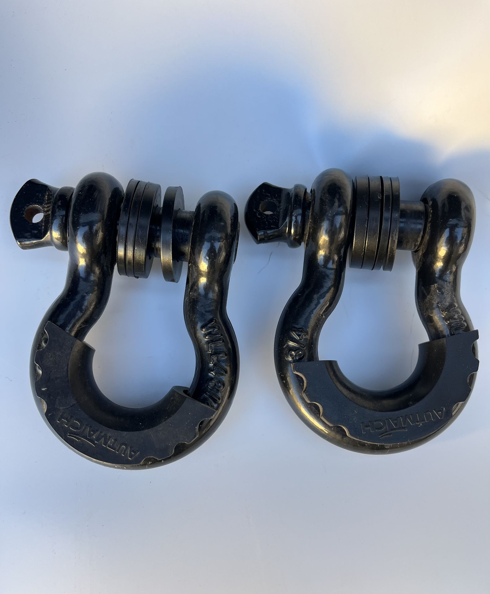 Jeep Black Front Shackles
